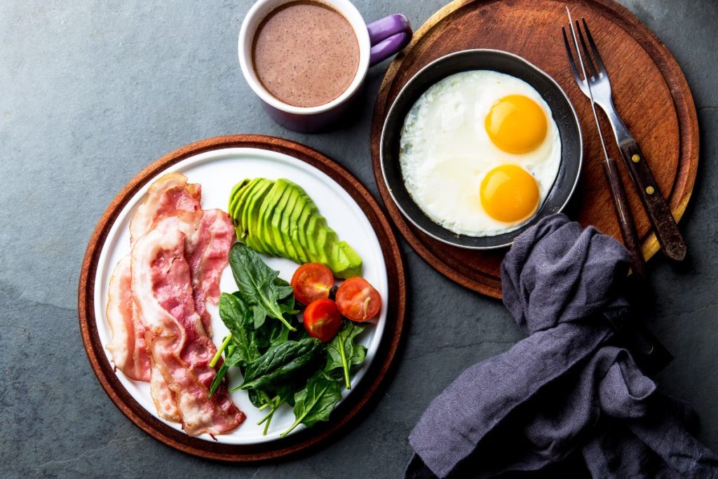 keto brunch of eggs bacon and vegetables